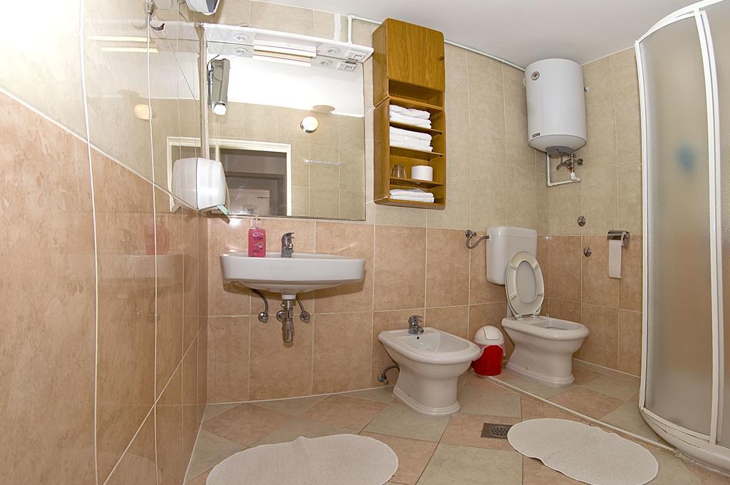Apartments Tomato Novigrad Istria المظهر الخارجي الصورة